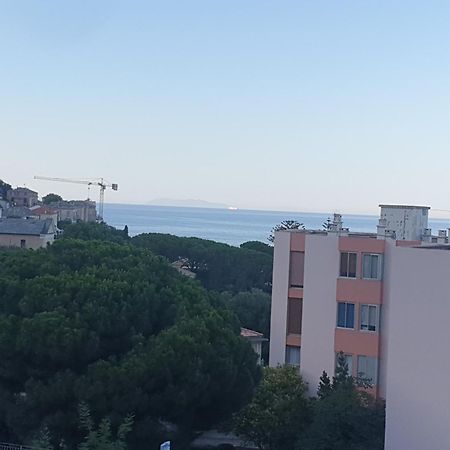 Charmant Studio Vue Mer / Parking / Plage A 200M Bastia  Bilik gambar
